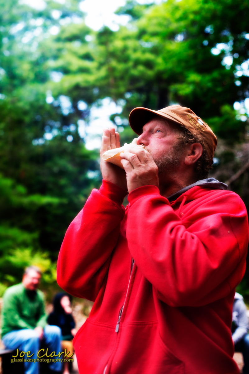 Norm Wheeler starts the bards with his conk shell by Joe Clark www.glasslakesphotography.com