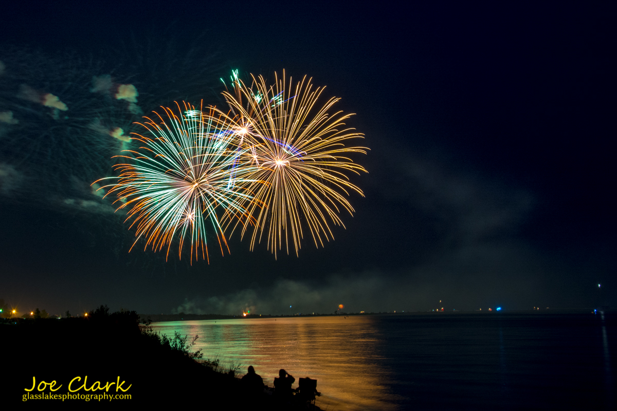Fireworks Ludington Michigan Photographer Joe Clark