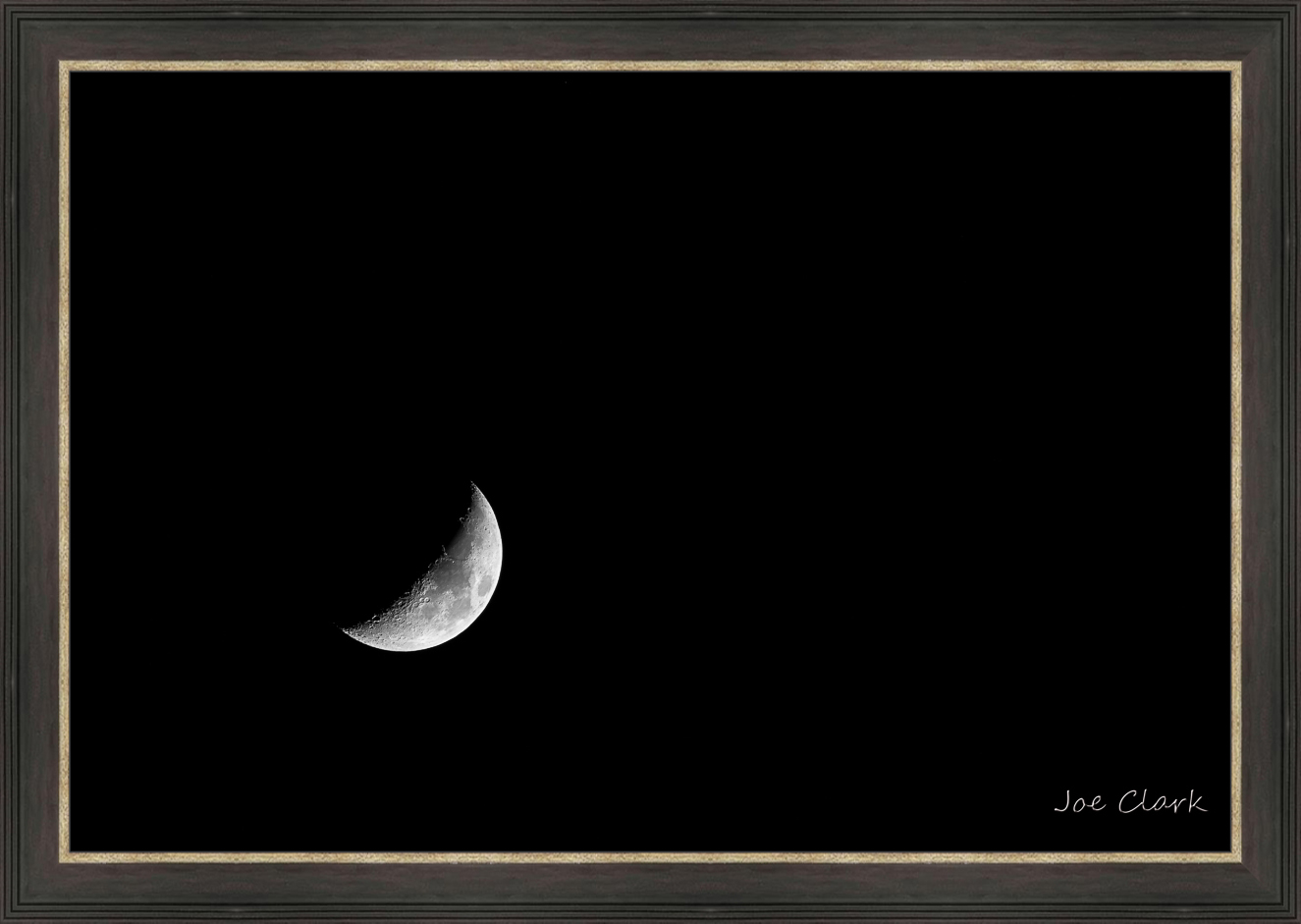Luna Alone by Joe Clark L638120