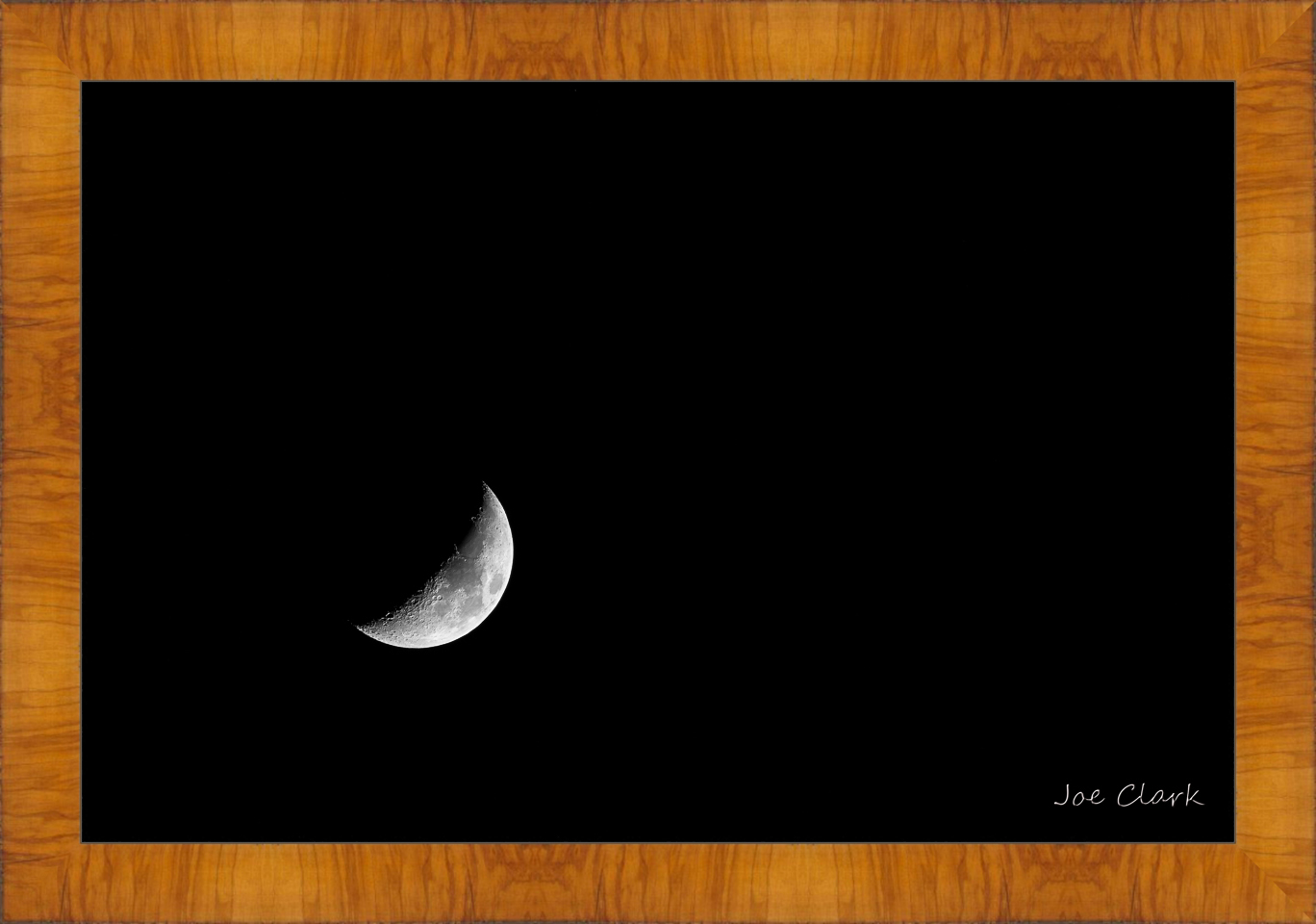Luna Alone by Joe Clark R60583