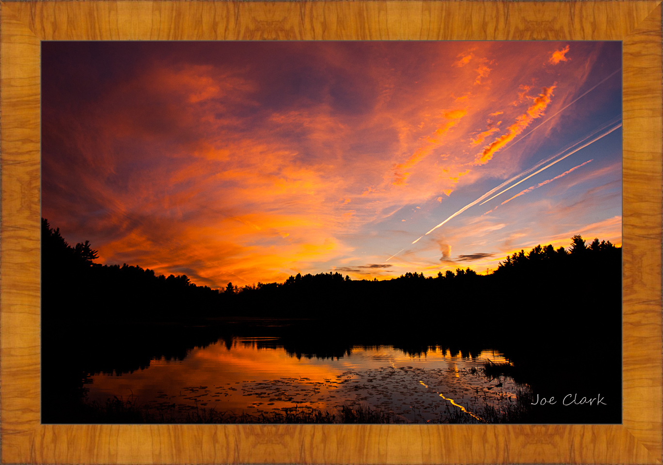 Resovoir sunset. by Joe Clark R60583